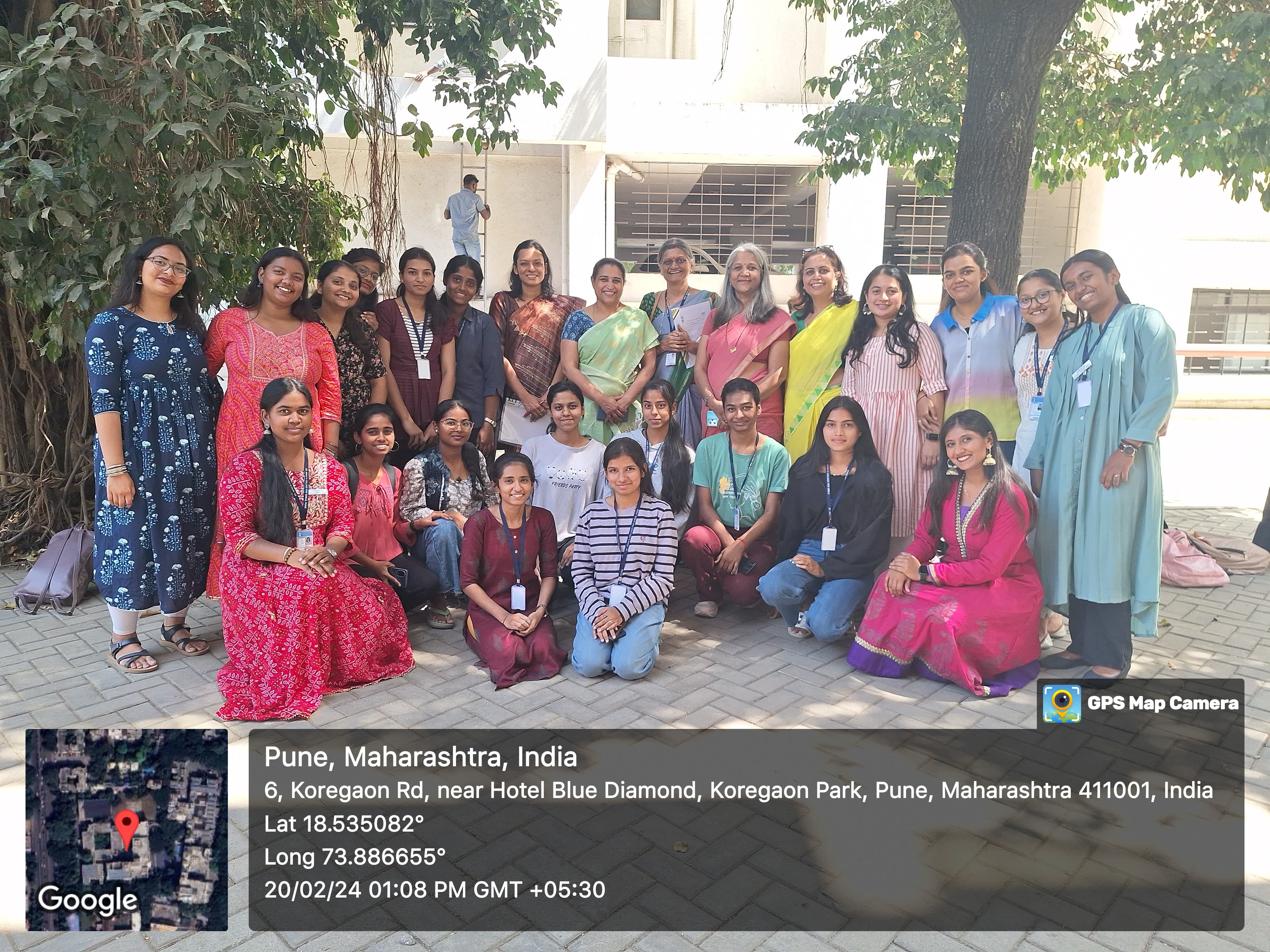 Kolam Rangoli  team and  participants